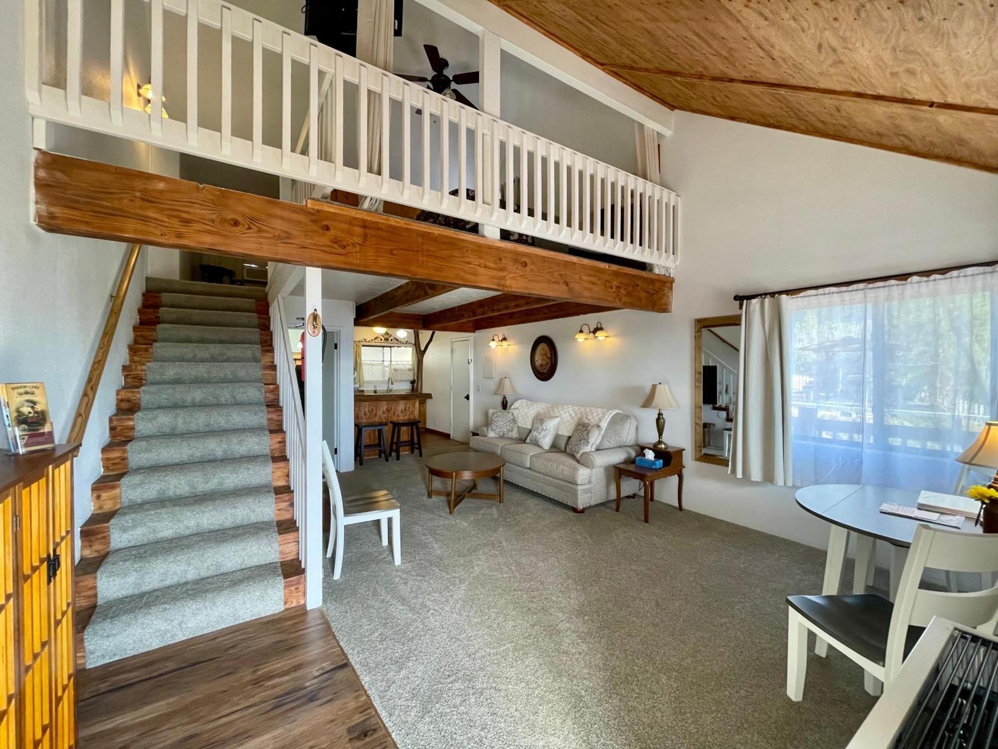 Sierra Mountain Lodge - Vacation Rentals - Yosemite Ahwahnee Eksteriør bilde